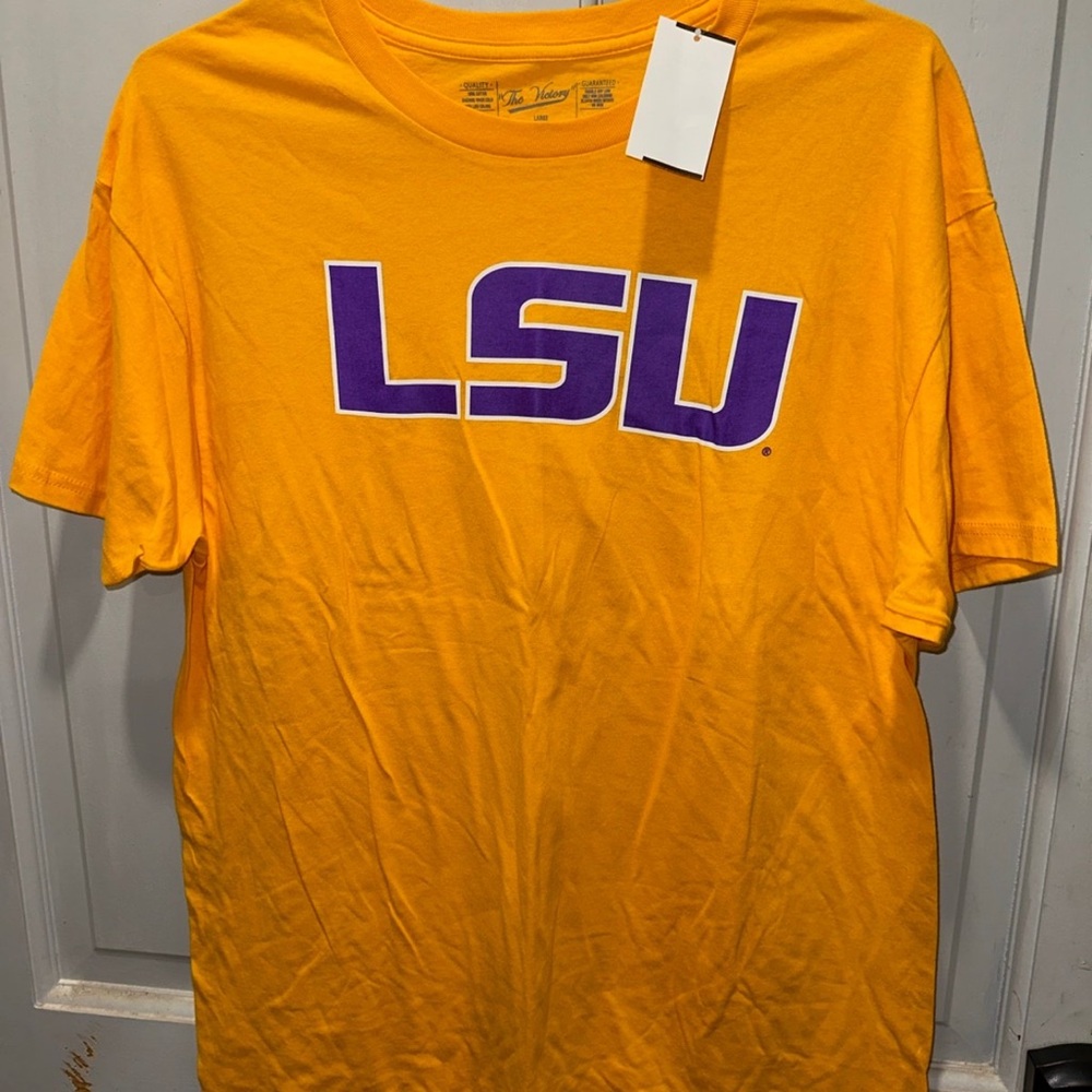NEW The Victory LSU tshirt size large